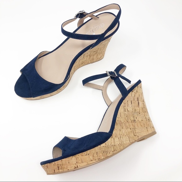 NWT Charles By Charles David Lambert Cork Wedges - Picture 2 of 9